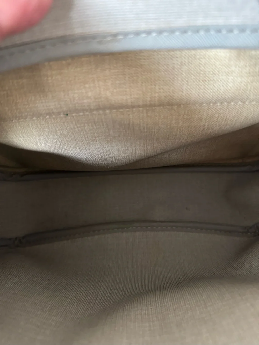 Louis Vuitton Monogram Reporter PM Shoulder / Crossbody Bag